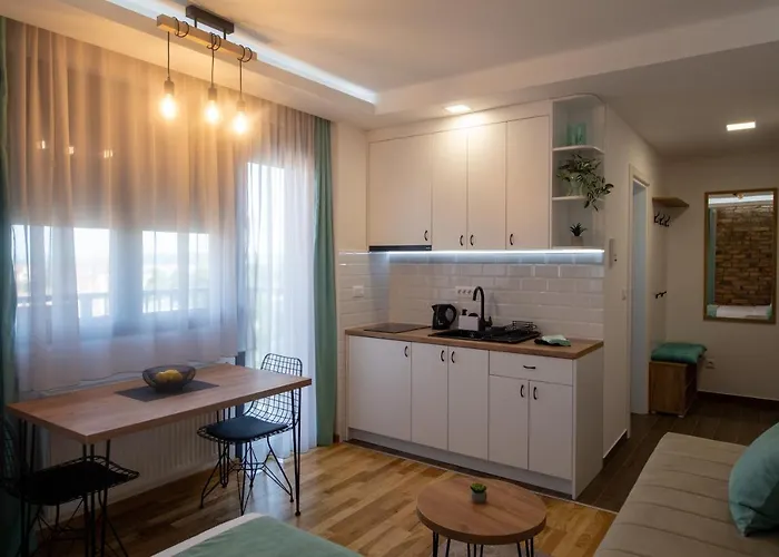 Lux Petrovic * Jagodina